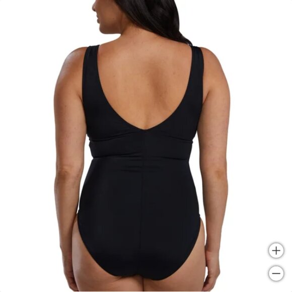 NWT TYR Black Women's Swimsuit XXL 18 - Picture 2 of 7